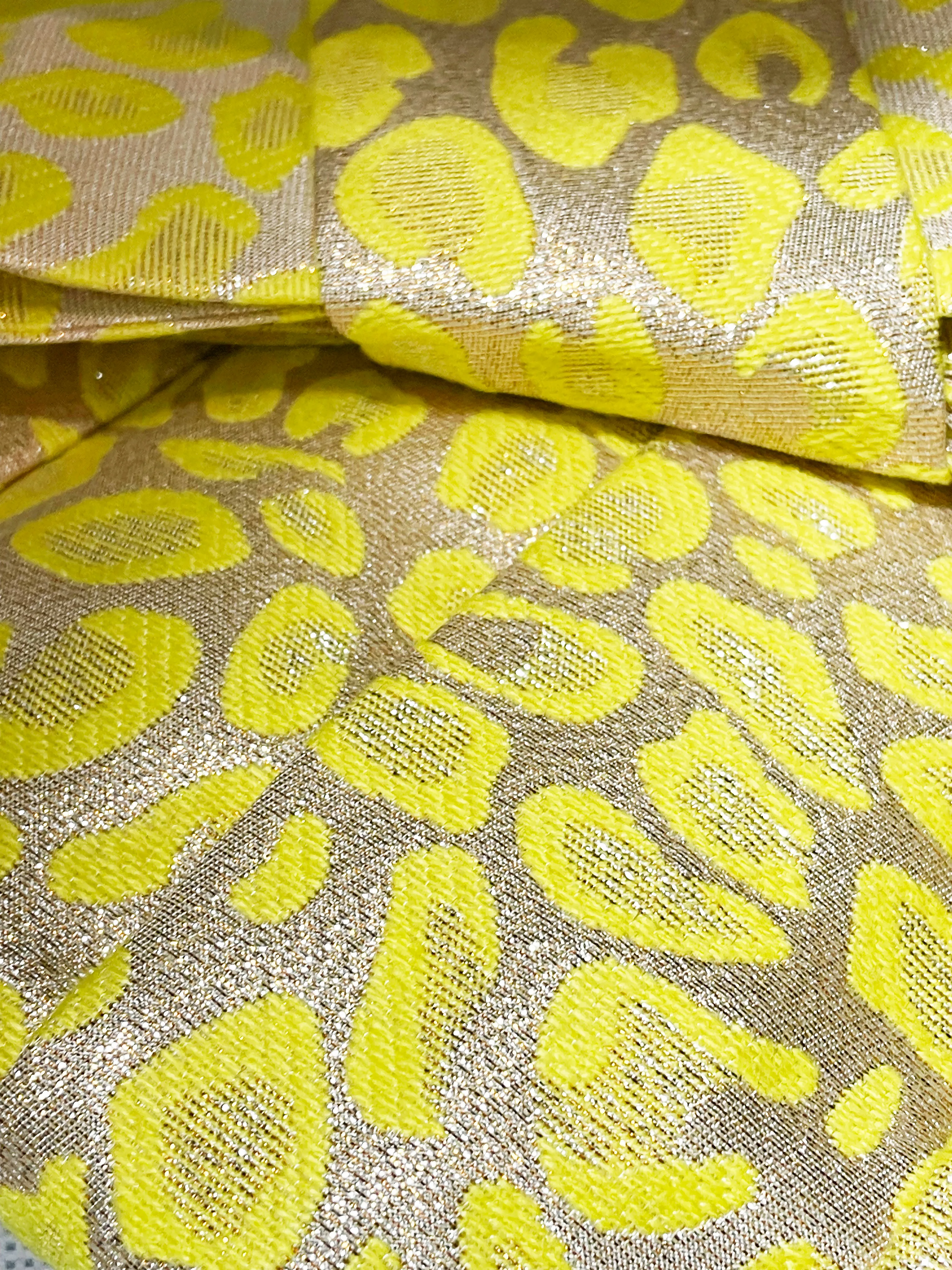 派手かわ卒業袴レンタル